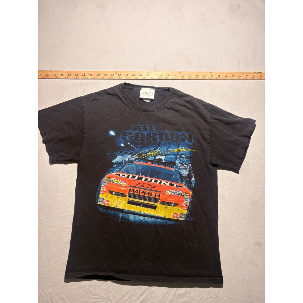 Chase Authentics Jeff Gordon 24 NASCAR DuPont Racing T-Shirt Mens Medium Black